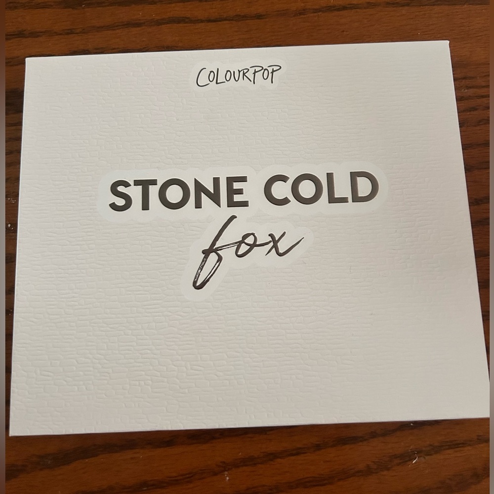 Colourpop stone cold fox palette